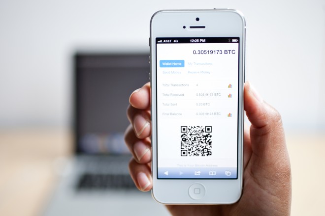 bitcoin-phone-comp-660x440