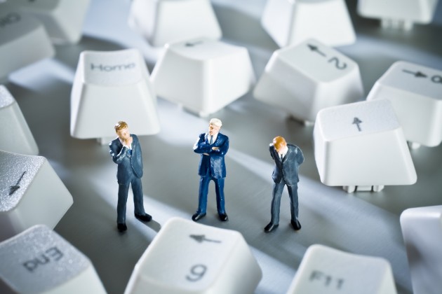 businessmen-computers-630x420