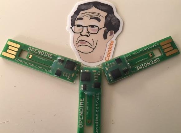 3 флешки OpenDime, которые можно наполнить биткойнами