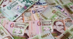 Центральный банк Уругвая исследует возможность конвертации бумажных денег в криптовалюту