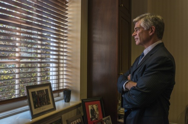 ФРС Филадельфии: у Биткойна мало шансов на то чтобы разрушить денежно-кредитную политику 