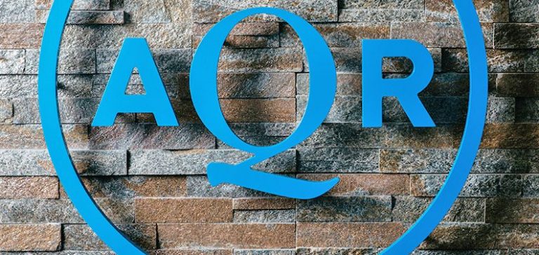 Массивный хедж-фонд AQR Inc внедряет блокчейн-технологии