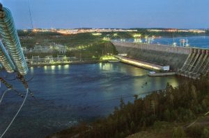 Олег Дерипаска продаст энергию майнерам 