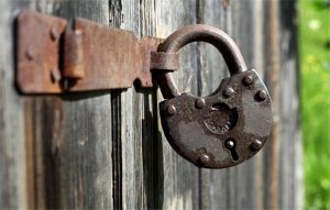 До 10 лет тюрьмы грозит похитителю майнинг-ферм