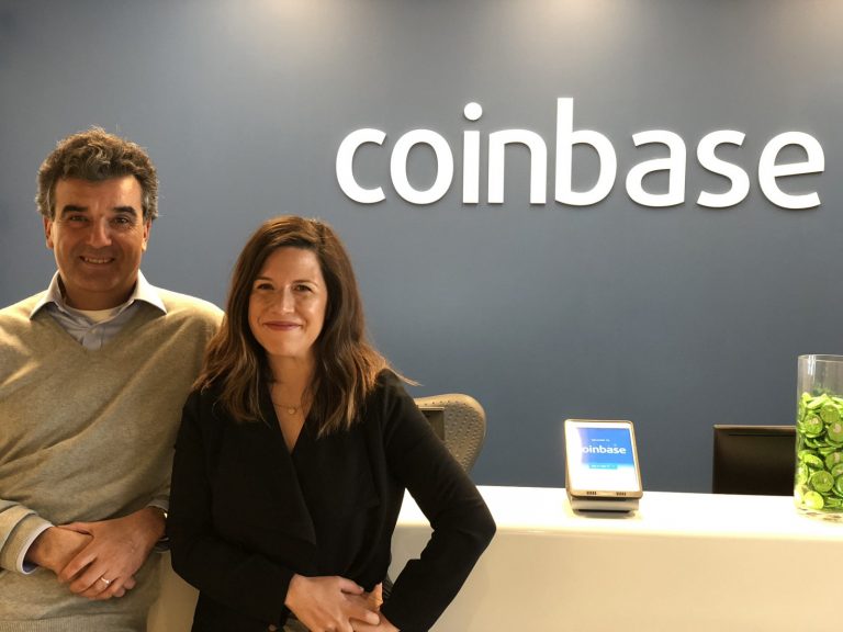Coinbase наняла бывшего эксперта Twitter и Facebook на должность вице-президента по коммуникациям