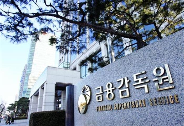 https://news.bitcoin.com/south-korea-orders-12-crypto-exchanges-to-revise-contracts/?utm_source=OneSignal%20Push&utm_medium=notification&utm_campaign=Push%20Notifications