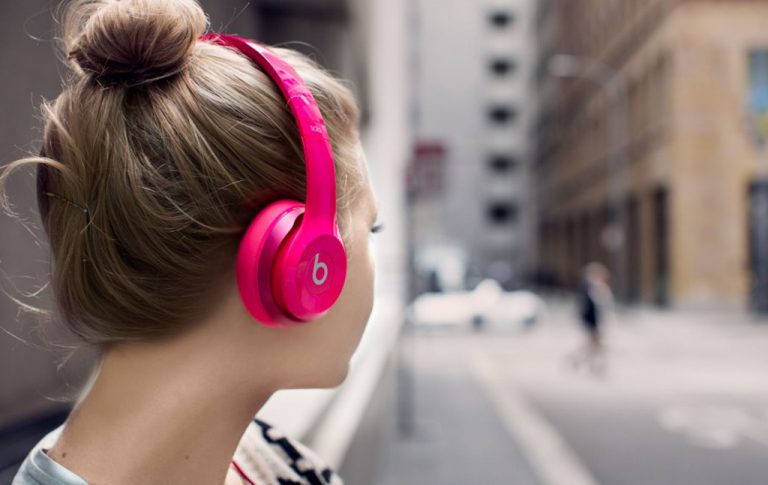 Изобретатель наушников Beats обратился в SEC за разрешением провести ICO на $300 млн