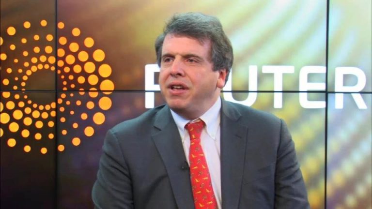 Первый аналитик Уолл-Стрит не советует иметь дело с биткойном