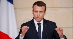 Президент Франции призвал использовать блокчейн в сельском хозяйстве