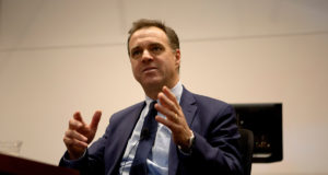 Нил Фергюсон: «Я был не прав, когда критиковал биткойн»