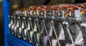 Майнеры снова запускают фермы