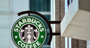 Клиенты Starbucks смогут купить кофе за Bitcoin