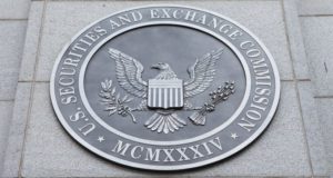 SEC и CFTC предупредили о связанных с криптовалютами мошеннических проектах