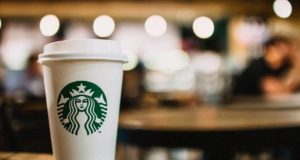 Starbucks перейдет на блокчейн Microsoft