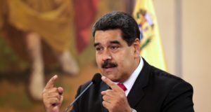 Правительство Венесуэлы выплатит пенсионерам рождественские премии в Petro