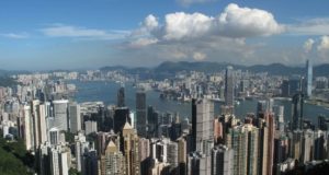 В Гонконге запустили систему на базе блокчейна для трудоустройства мигрантов