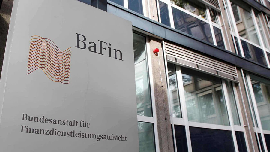 Власти Германии впервые признали биткойн финансовым инструментом