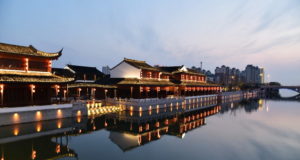 китай, город, канал, дома