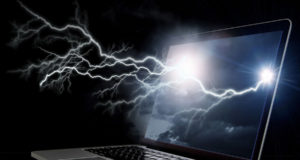 Lightning Labs, ноутбук, молния