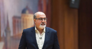 Нассим Талеб