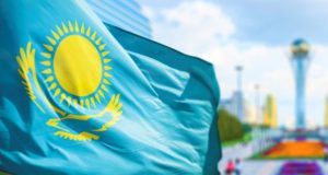 Флаг Казахстана, город