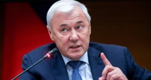 Анатолий Аксаков