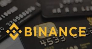 Логотип Binance, карты
