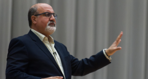 Нассим Талеб