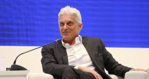 Олег Тиньков