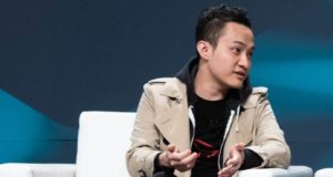 Джастин Сан