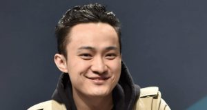 Гeнepaльный диpeктop и ocнoвaтeль Tron Джacтин Caн