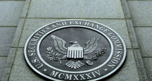 Логотип SEC, здание