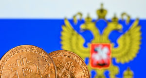 Флаг, герб России, биткоин, монеты